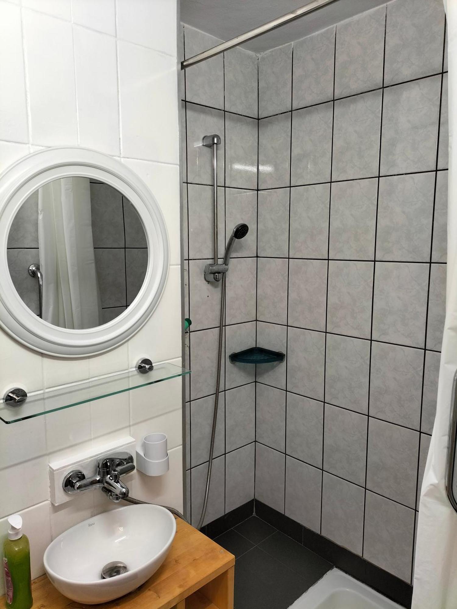 Regy Apartment Oradea Cameră foto